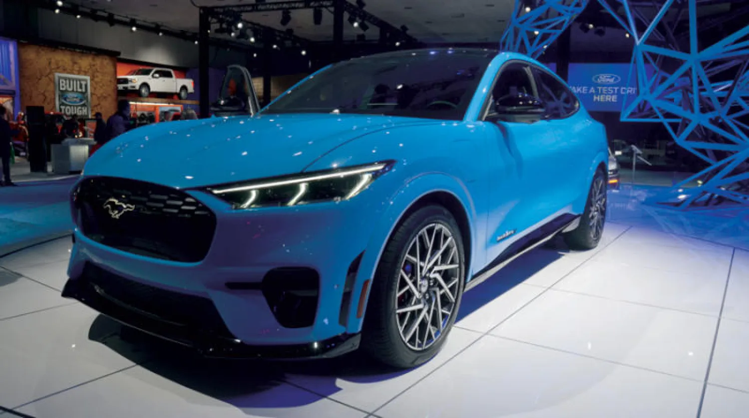 فورد موستانغ ماك إي