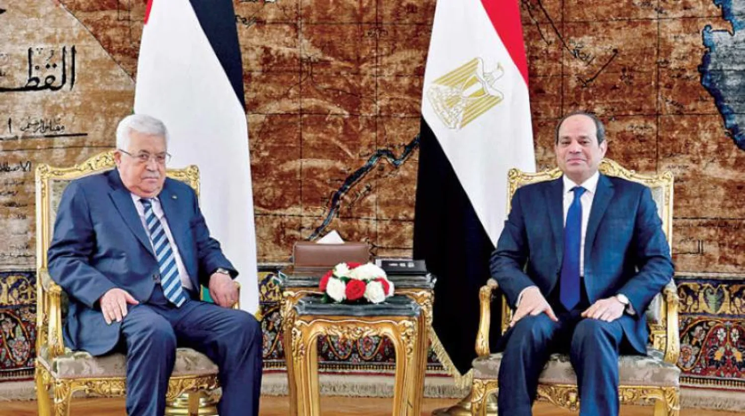 Filistin Devlet Başkanı Mahmud Abbas ve Mısır Cumhurbaşkanı Abdulfettah Sisi bir araya geldi (AFP)