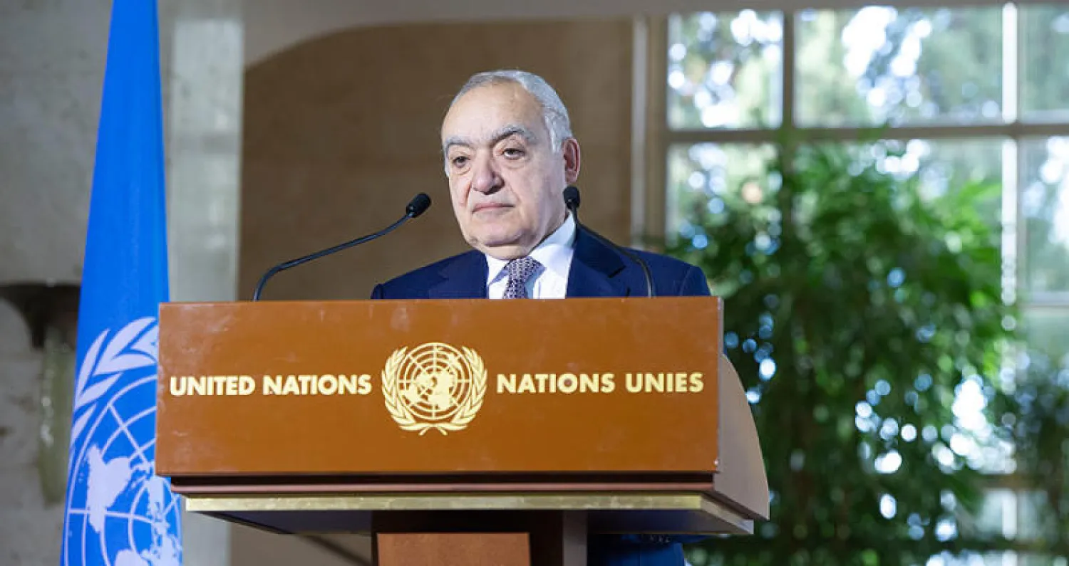 المبعوث الأممي غسان سلامة خلال المؤتمر الصحافي في جنيف حول الأزمة الليبية أمس (د.ب.أ)