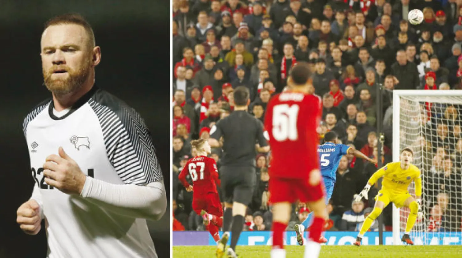 ويليامز مدافع شروزبري (في الوسط) يحوّل بالخطأ الكرة برأسه لشباك فريقه ليهدي ليفربول الفوز (رويترز)  -  روني قاد دربي كاونتي للدور الخامس (أ.ف.ب)