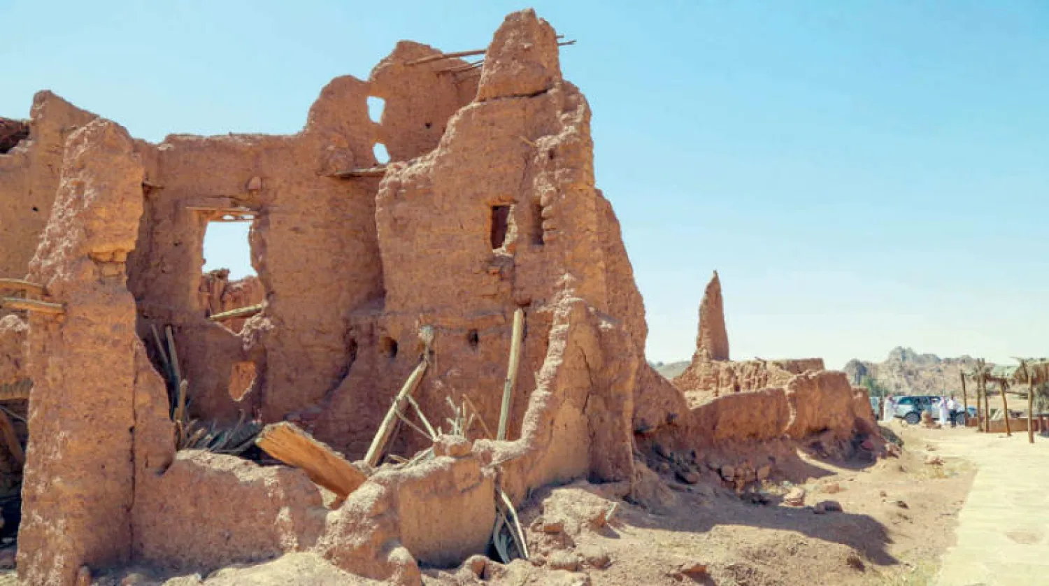 جانب من الآثار في قرية توارن بحائل