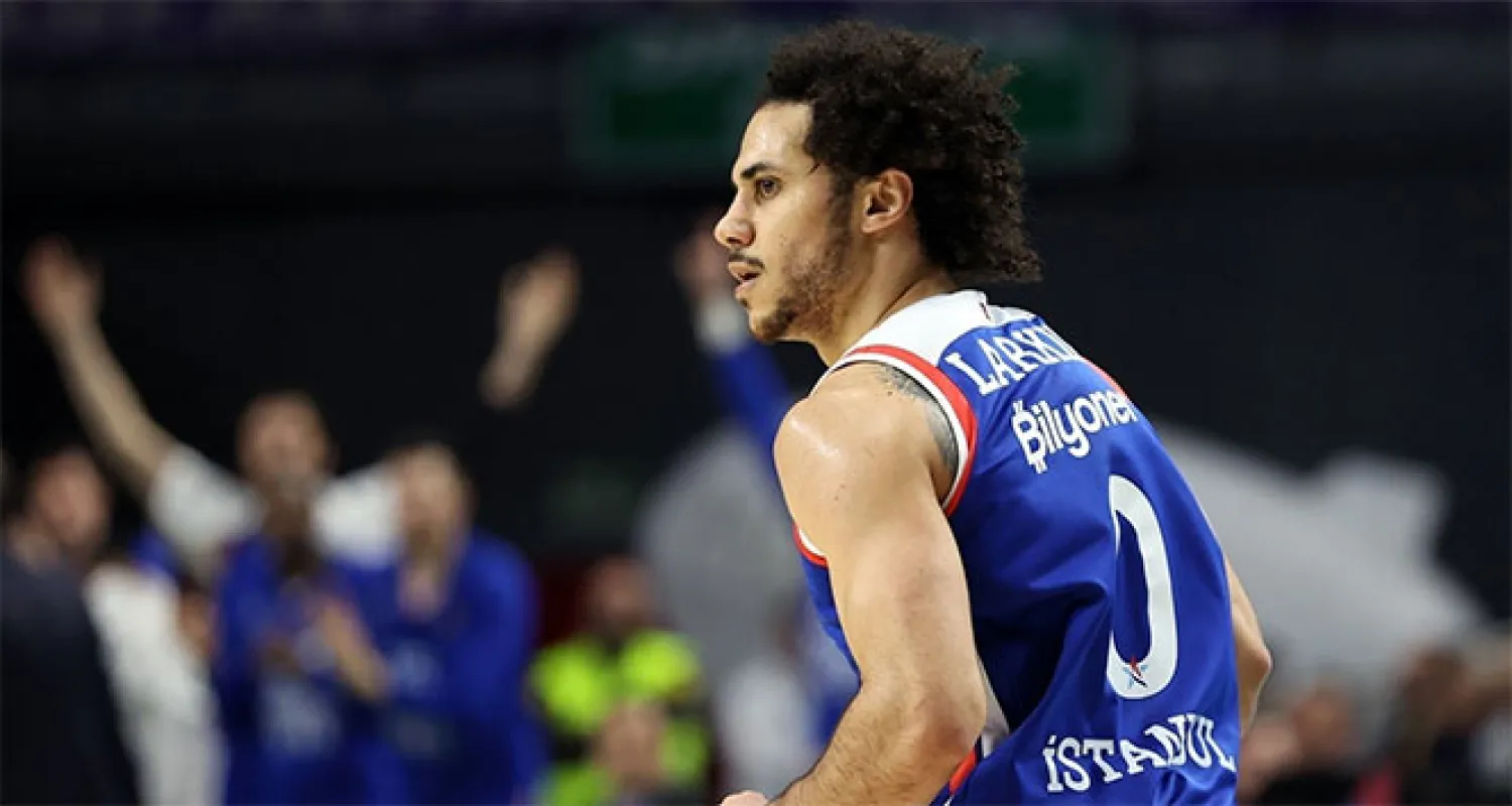 Shane Larkin'in vatandaşlık başvurusu onaylandı