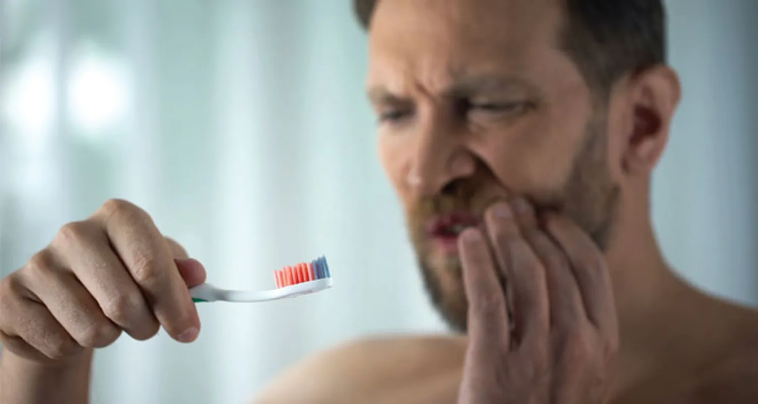 Diş etinde oluşan kanamalara dikkat