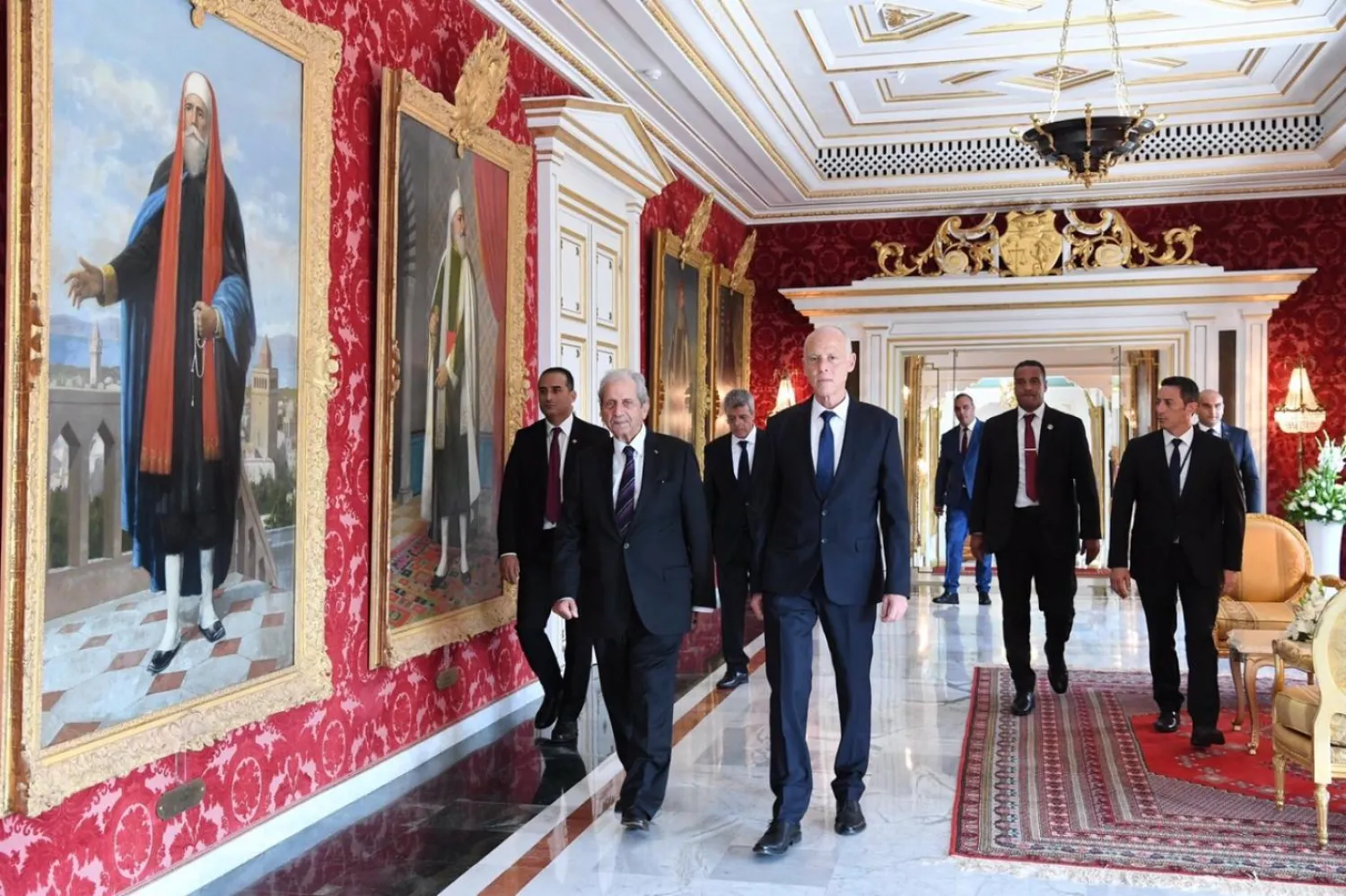 Tunus Cumhurbaşkanı Kays Said, ofisini yeniden yapılandırmaya başladı (Tunus Cumhurbaşkanlığı web sitesi)