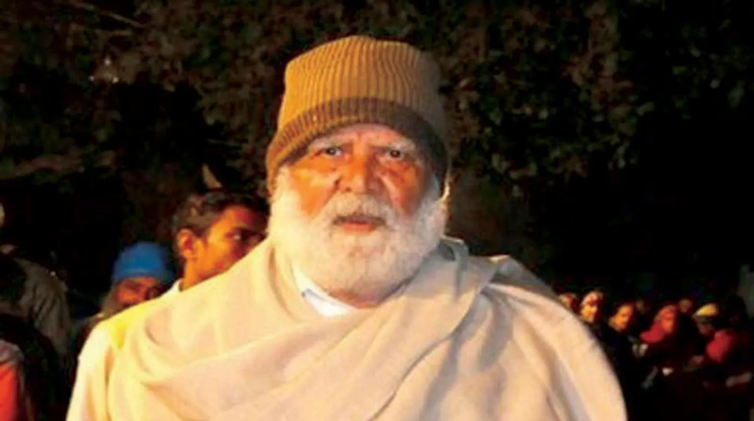 شريف كان يعمل ميكانيكياً في مجال الدراجات