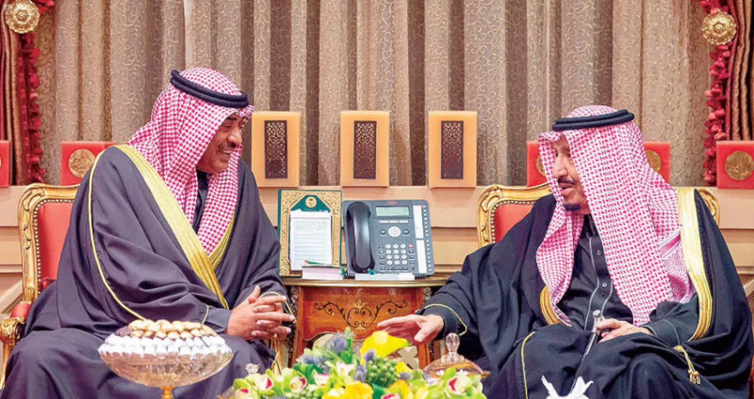 الملك سلمان مستقبلاً الشيخ صباح خالد الحمد الصباح رئيس الوزراء الكويتي (واس)