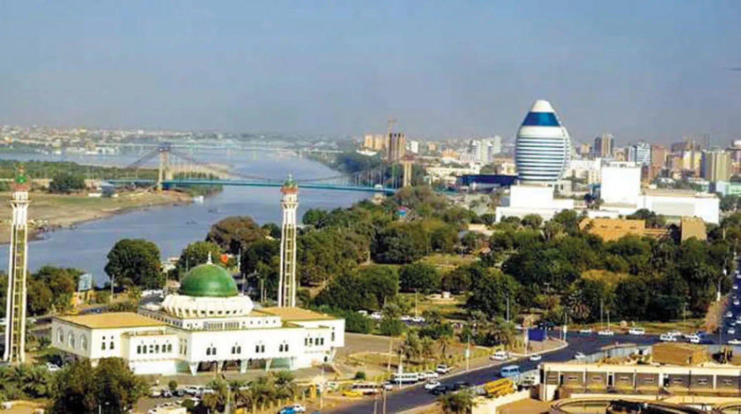 التضخم يقفز في السودان وترقُّب لزيادة البنزين