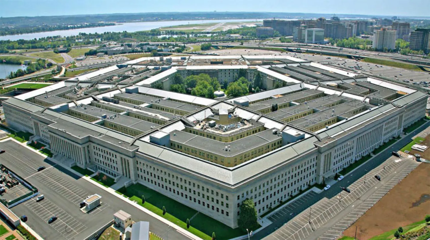 البنتاغون ينوي التخلي عن شراء مقاتلات «إف ـ 35» لتمويل الجدار