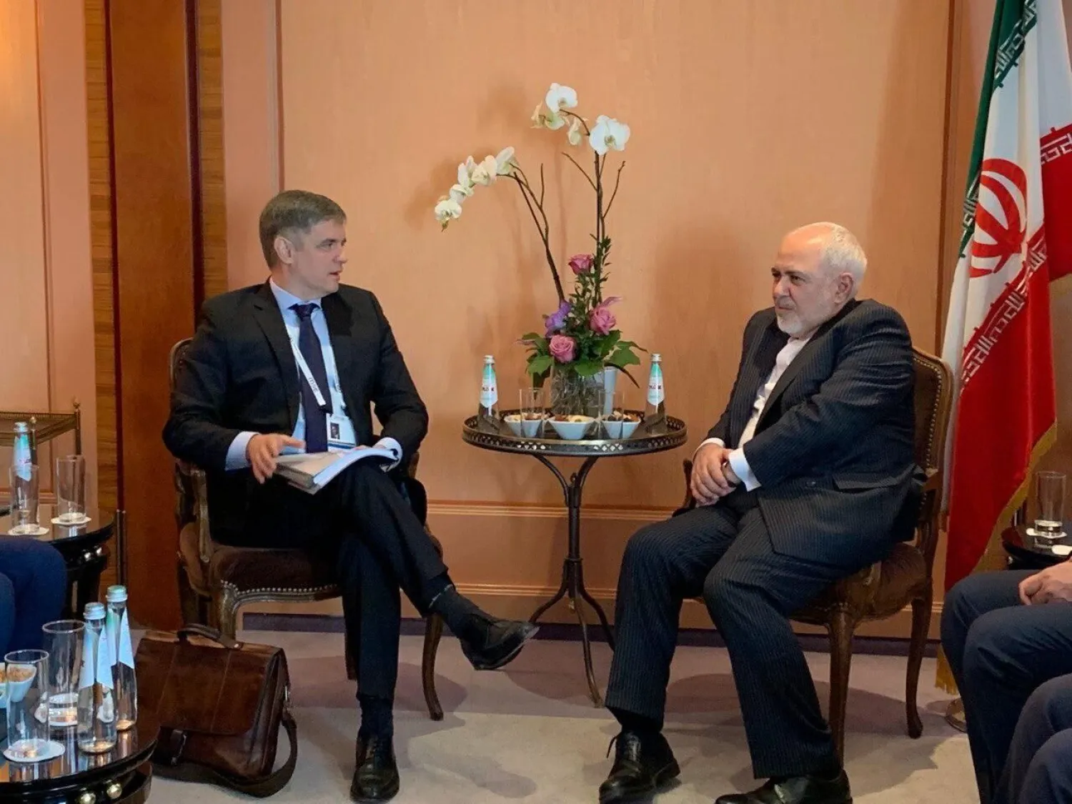 The Iranian Foreign Minister Mohammed Javad Zarif with Ukrainian counterpart Vadym Prystaiko (IRNA) 