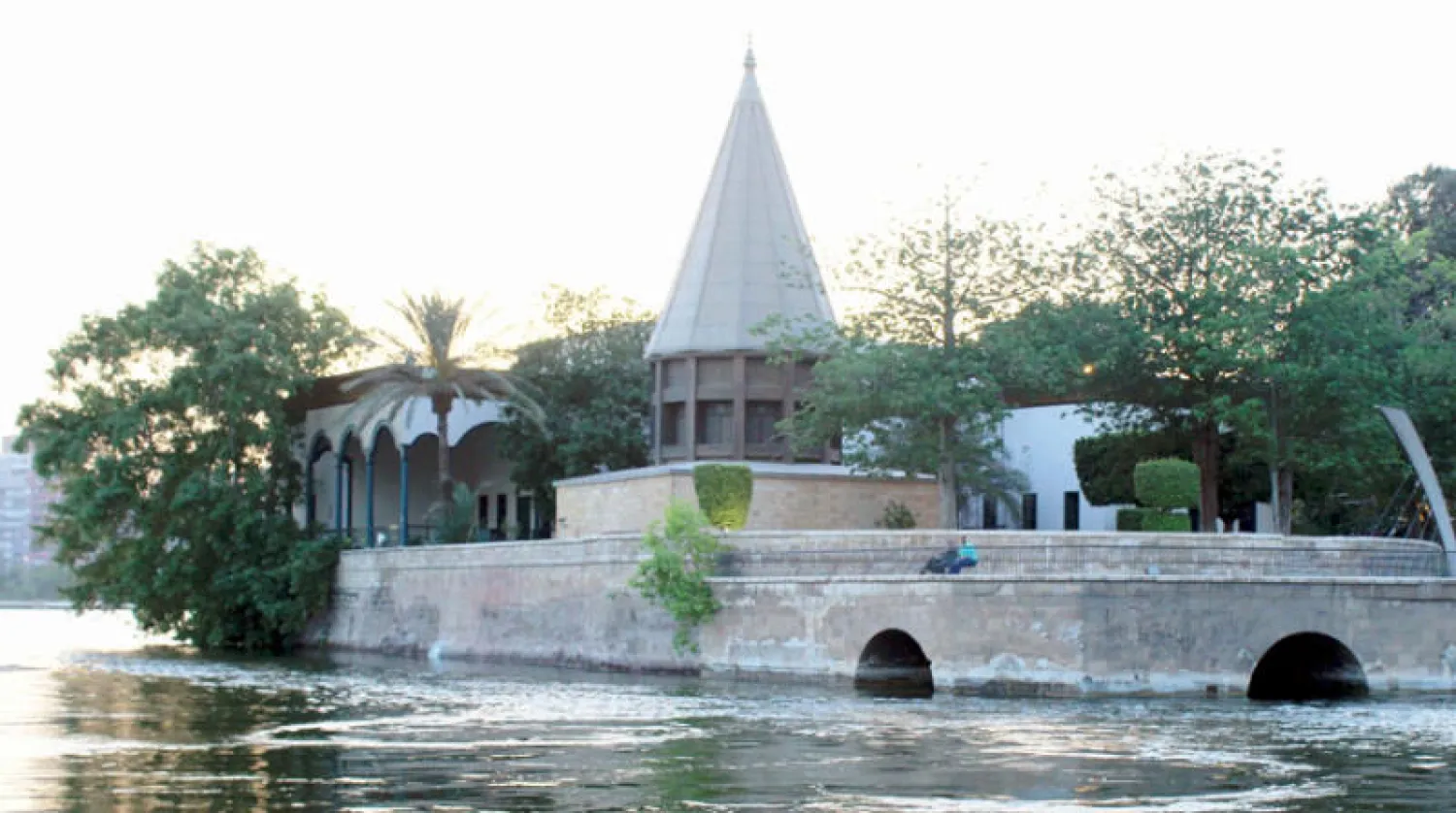 قصر المانسترلي التاريخي يتميز بإطلالة رائعة على نهر النيل (تصوير: عبد الفتاح فرج)