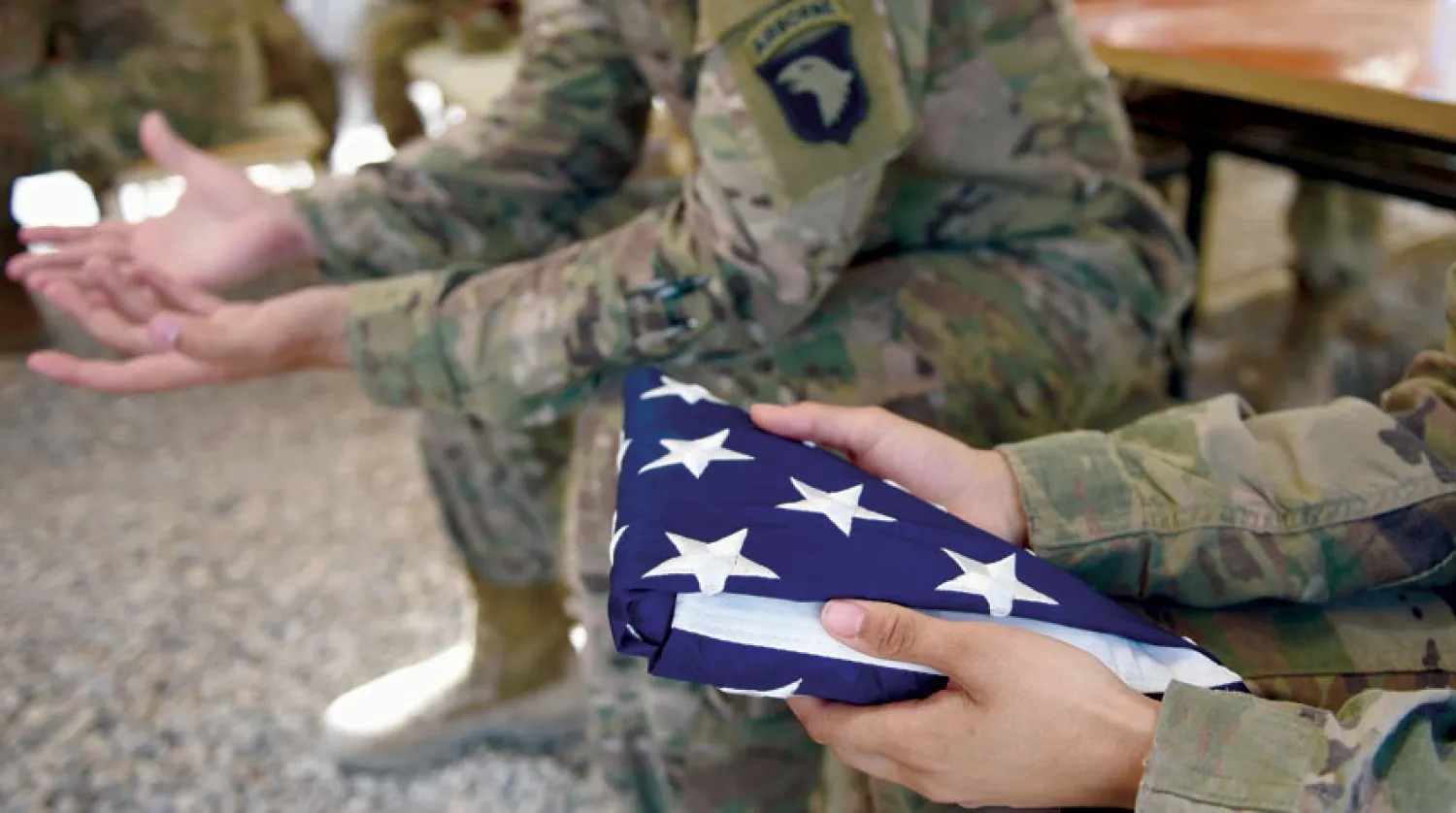 خفض العنف يظهر حسن النية قبل أي اتفاق ويسمح للبنتاغون بسحب قرابة نصف القوات الموجودة في أفغانستان التي تقدر بـ13 ألف عسكري (أ.ف.ب)