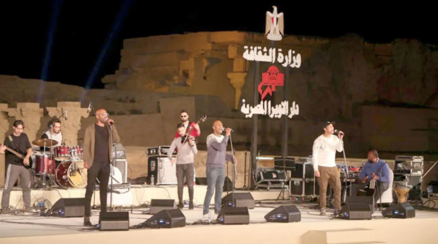 فريق «بلاك تيما» الغنائي يشارك في مهرجان «دندرة» الغنائي