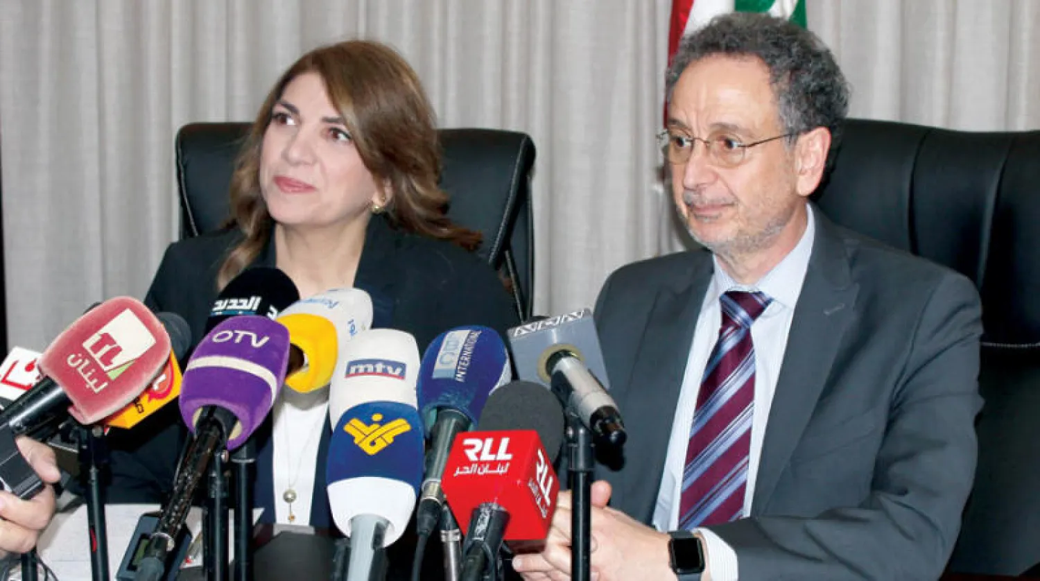 وزيرة العدل ووزير الاقتصاد في مؤتمرهما الصحافي أمس (دالاتي ونهرا)