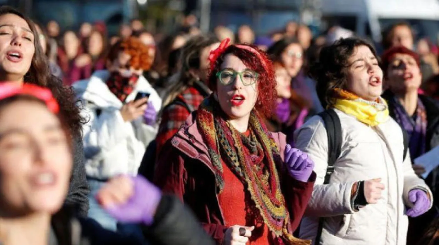 90 % من الأشخاص في العالم لديهم انطباعات مسبقة حول النساء