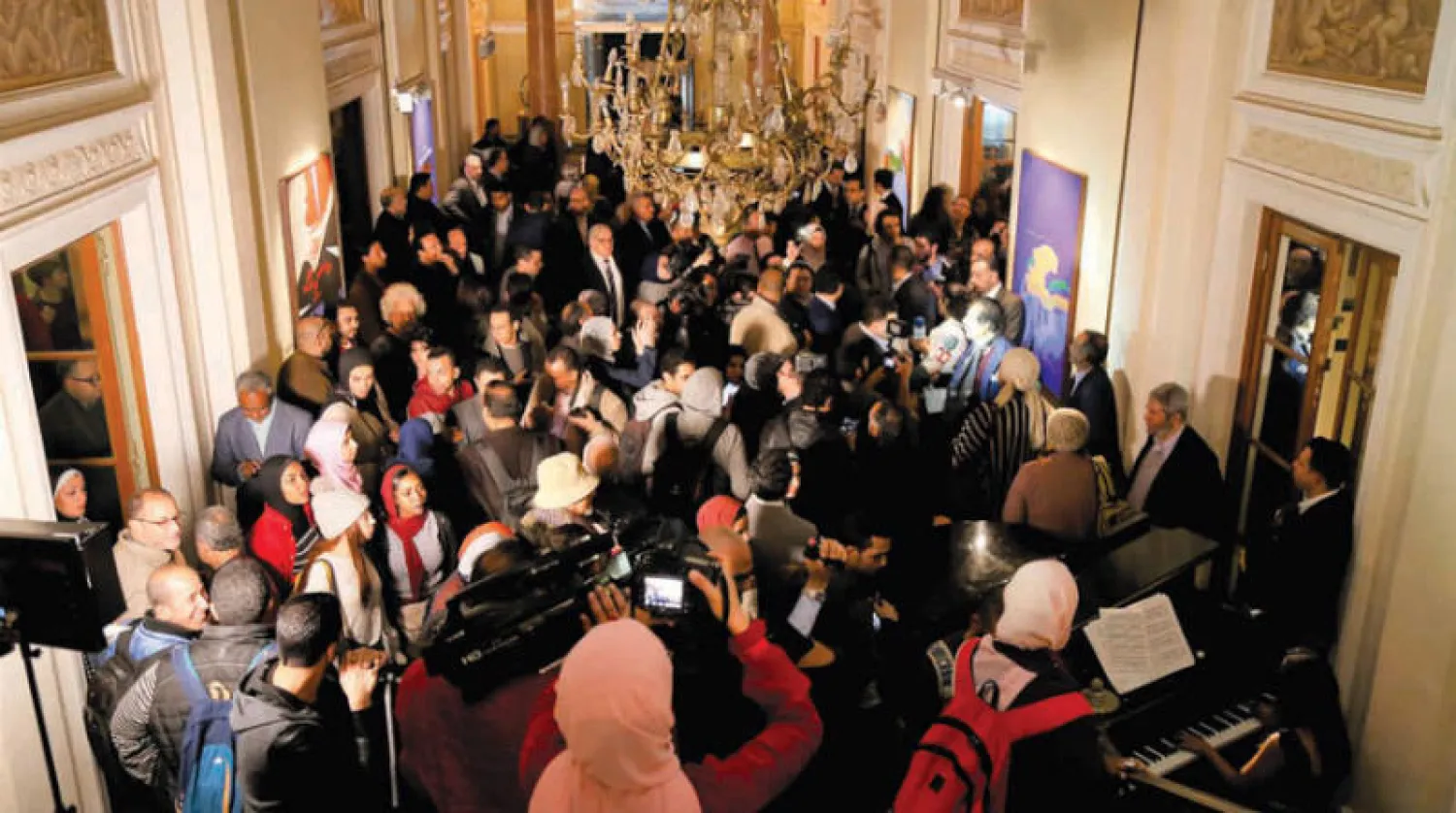 حضور كبير في حفل افتتاح المعرض بقصر الفنون