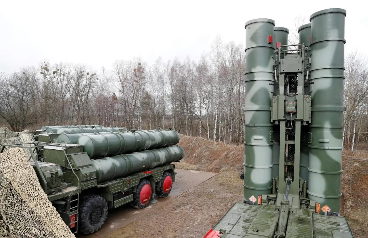 FILE PHOTO: A view shows a new S-400 "Triumph" surface-to-air missile system after its deployment at a military base outside the town of Gvardeysk near Kaliningrad, Russia March 11, 2019. REUTERS/Vitaly Nevar/File Photo
