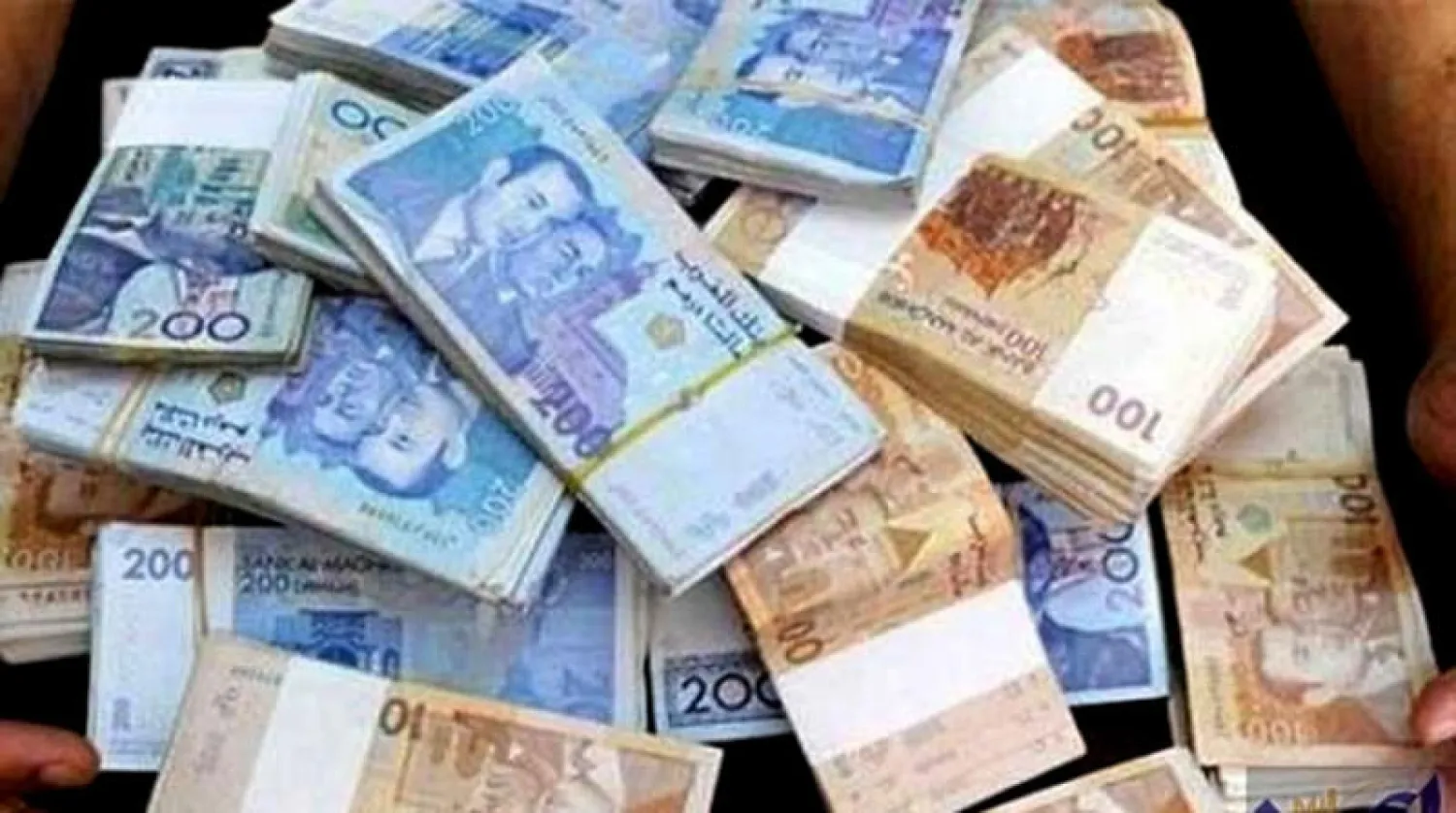 درهم المغرب ينخفض أمام اليورو ويرتفع مقابل الدولار