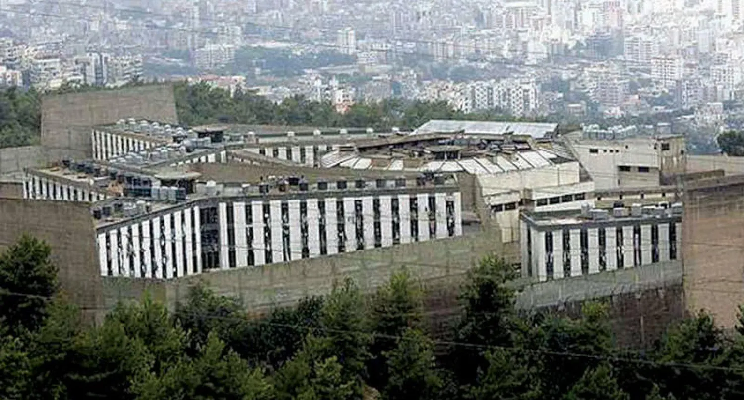 نزلاء في مبنى الموقوفين بسجن رومية بدأوا إضراباً عن الطعام (المركزية)