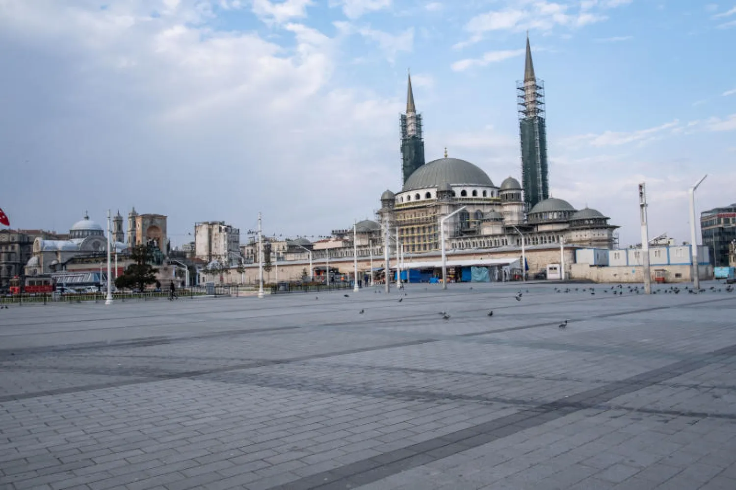 ميدان تقسيم في إسطنبول (رويترز)