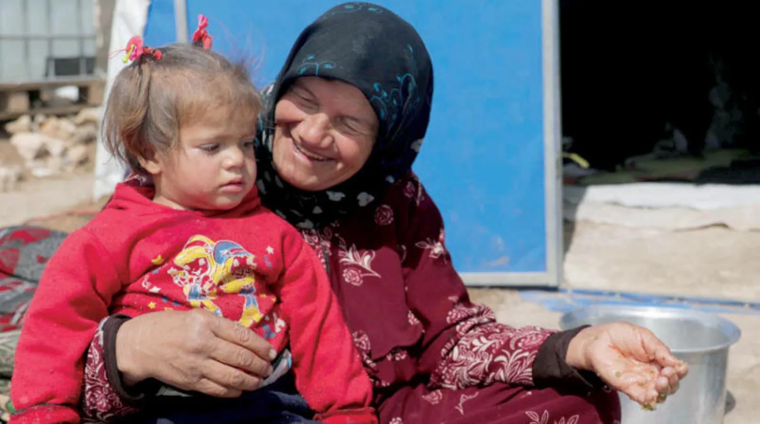 «كورونا» عند العرب... داء واحد وعادات متعددة