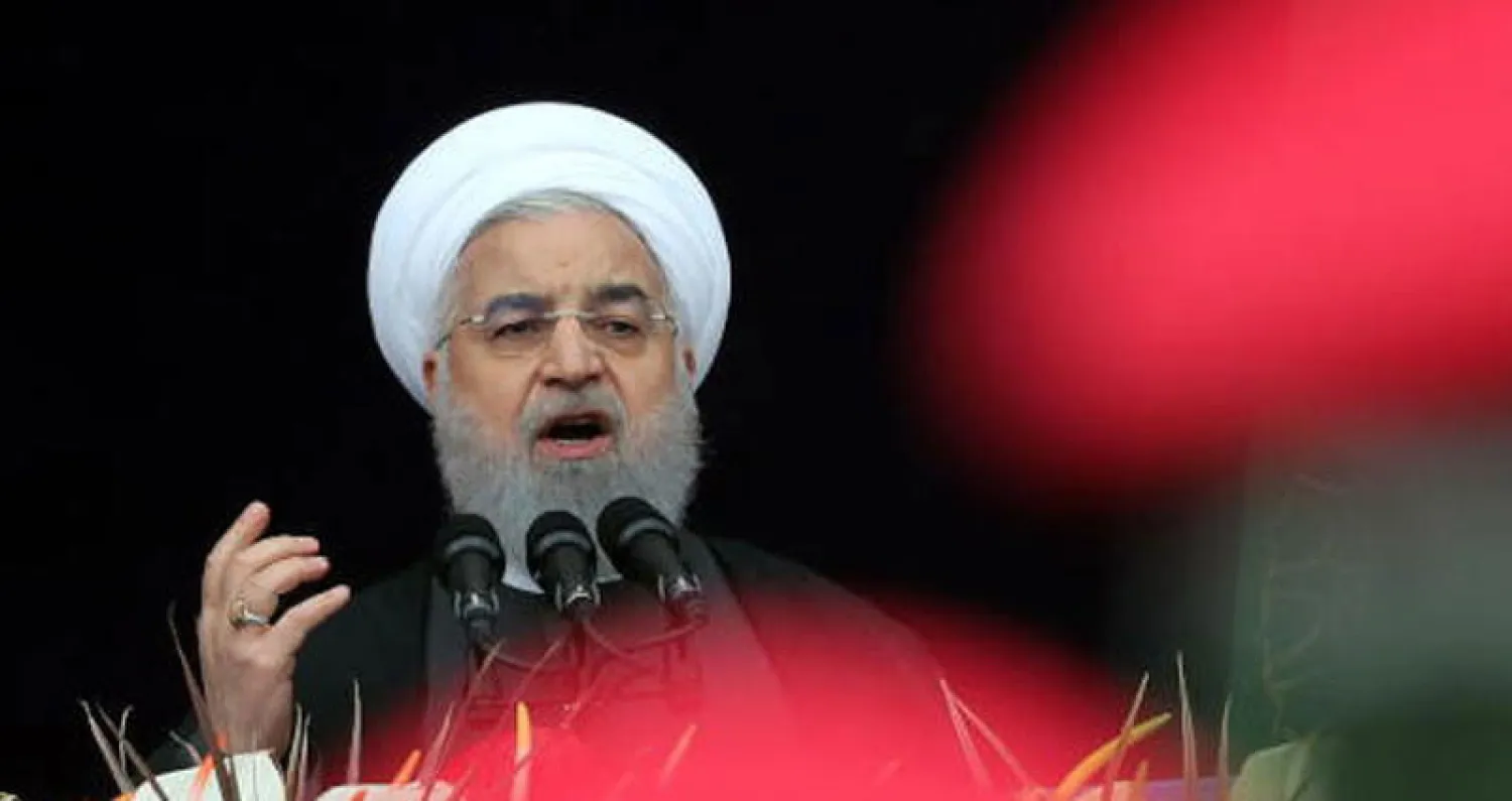 روحاني يطلب وساطة ماكرون  لتخفيف العقوبات الأميركية