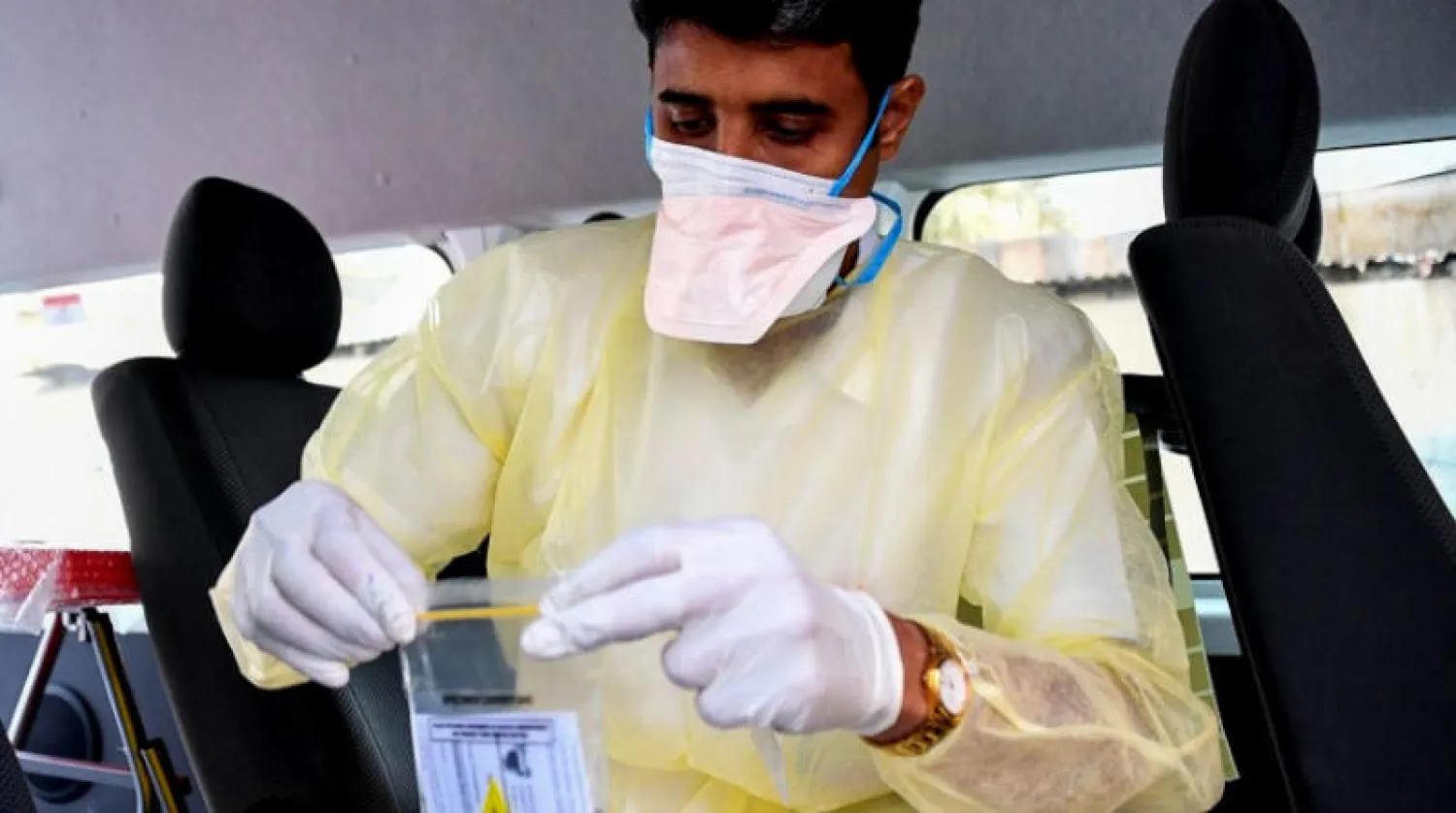 عودة مشروطة للأنشطة التجارية والصناعية في البحرين غداً