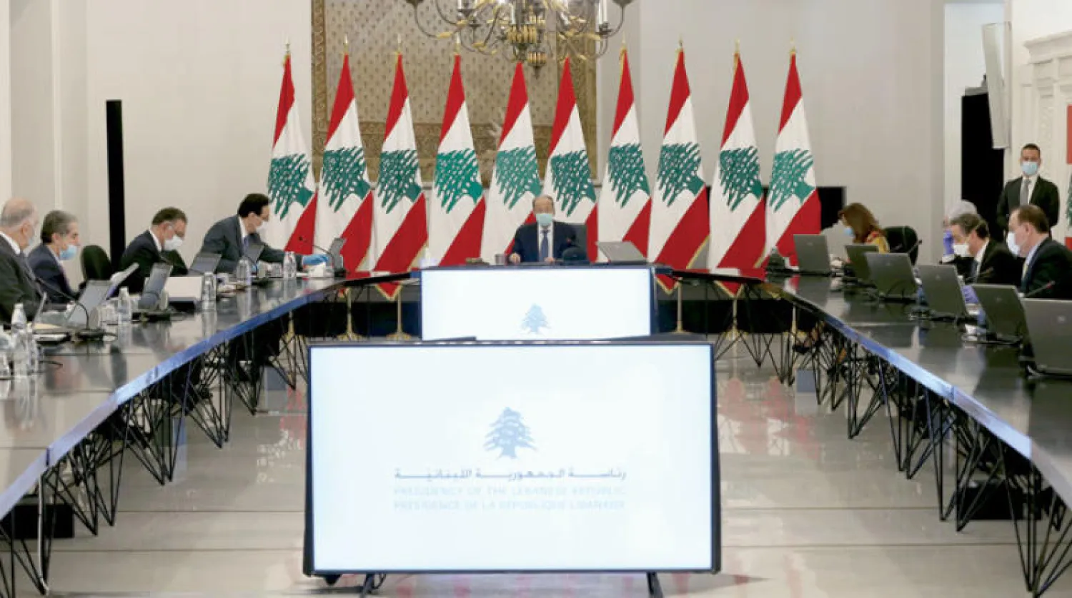 من اجتماع مجلس الوزراء أمس برئاسة عون (دالاتي ونهرا)