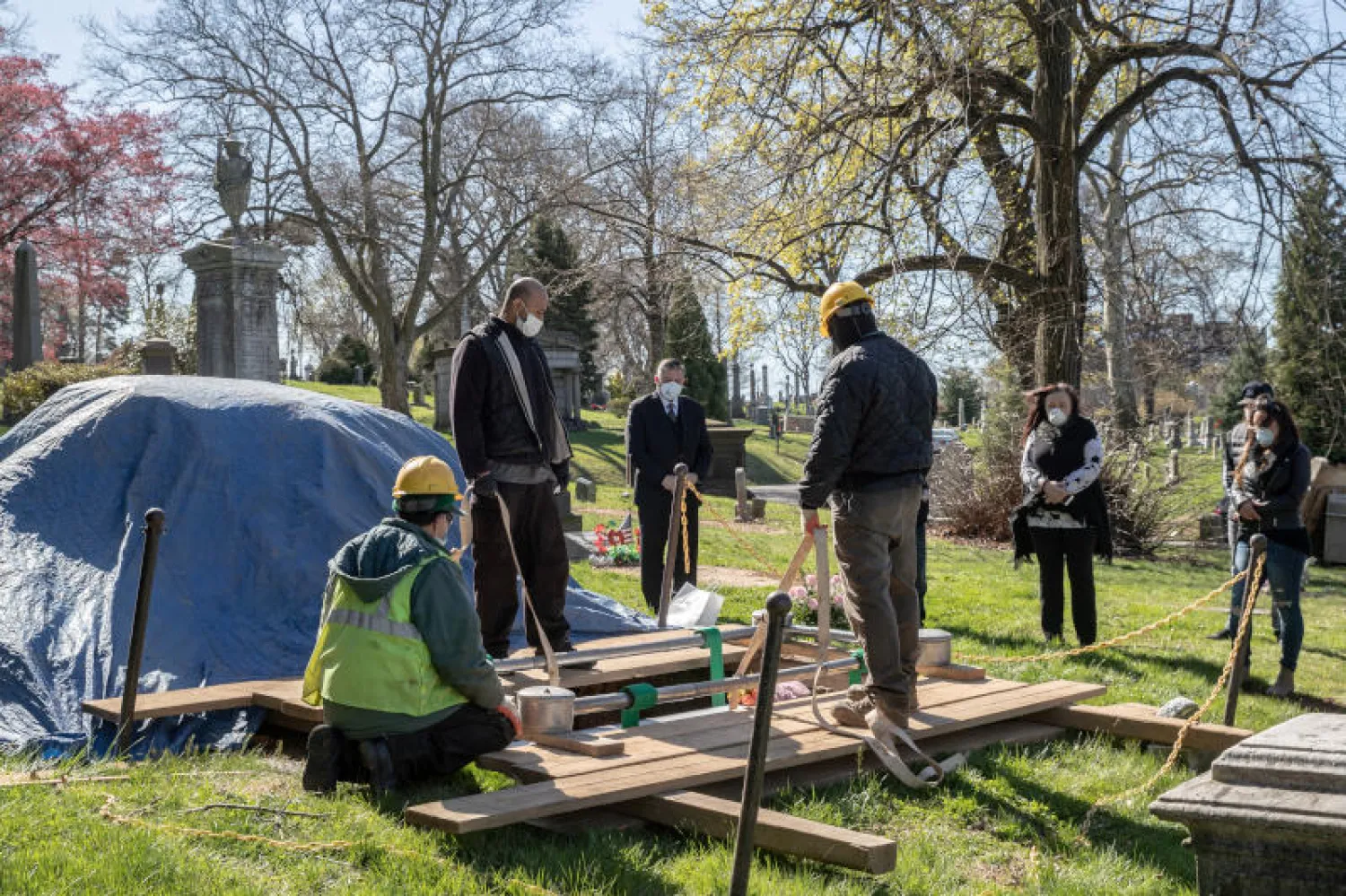 أميركا تتصدر دول العالم في وفيات كورونا