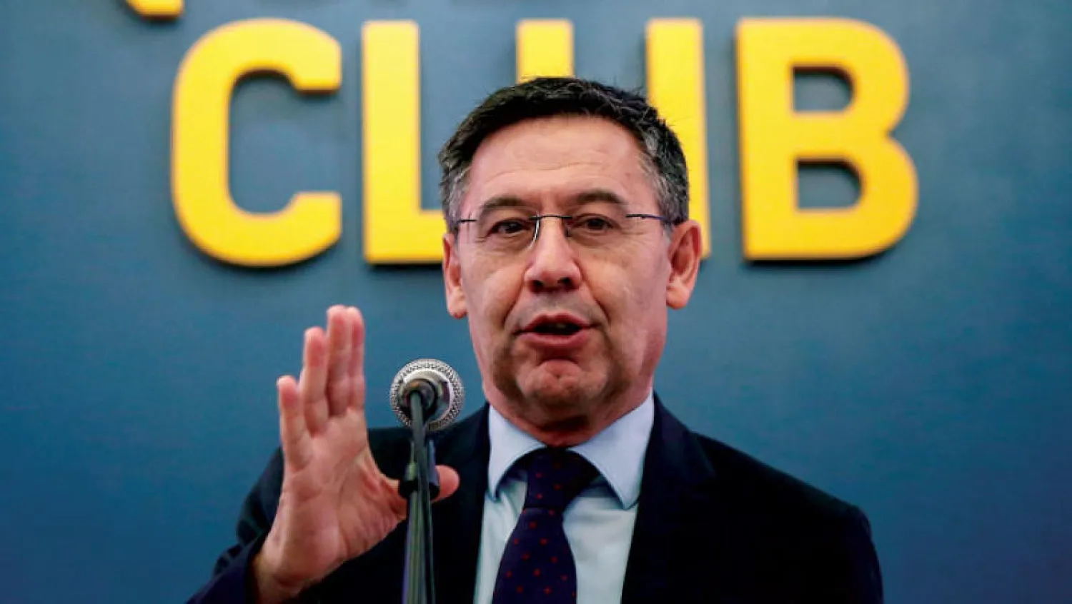 بارتوميو رئيس برشلونة تحت الضغط (إ.ب.أ)