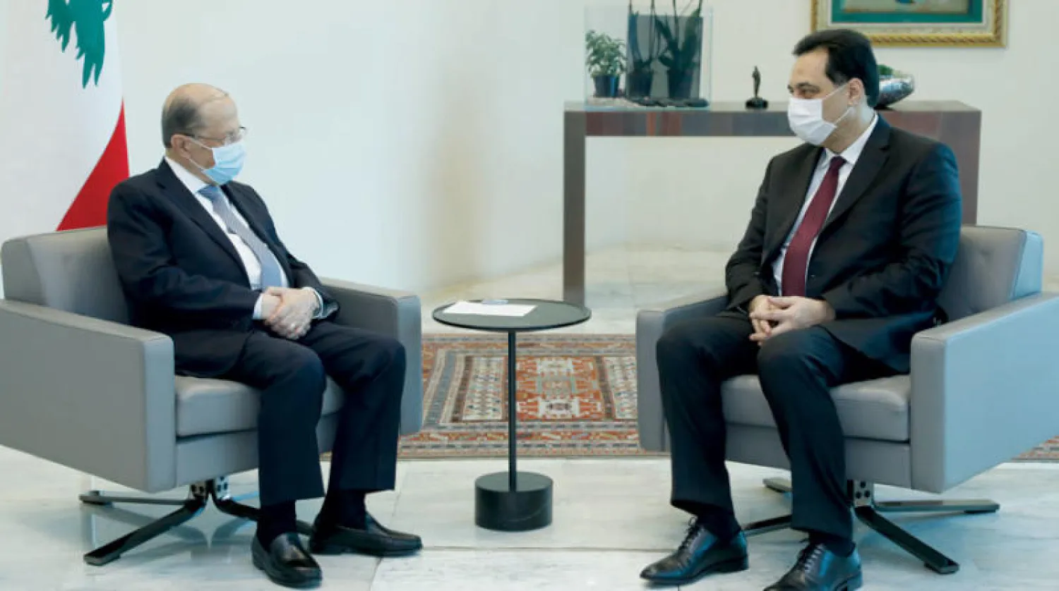 عون ودياب خلال اجتماعهما امس (دالاتي ونهرا)