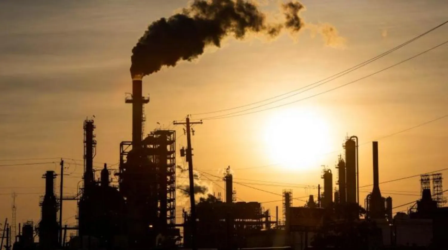 Houston petrol arıtma tesisi (AFP)