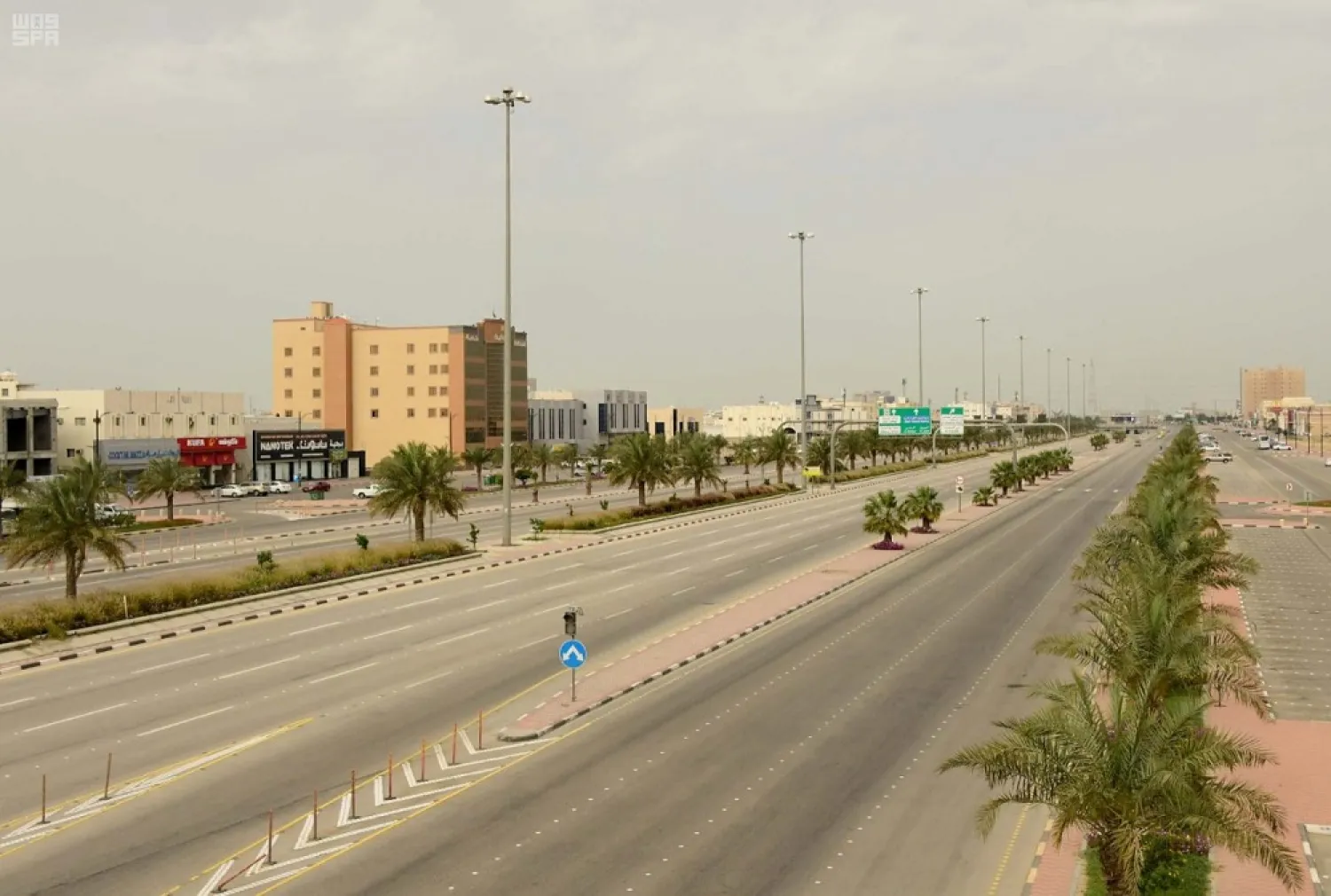 Deserted streets in Saudi Arabia amid curfew over the coronavirus. (SPA)