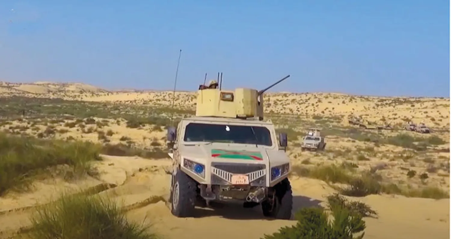 مركبات تابعة لأجهزة الأمن خلال تحركها في سيناء (مقطع مصور بثه المتحدث العسكري المصري)