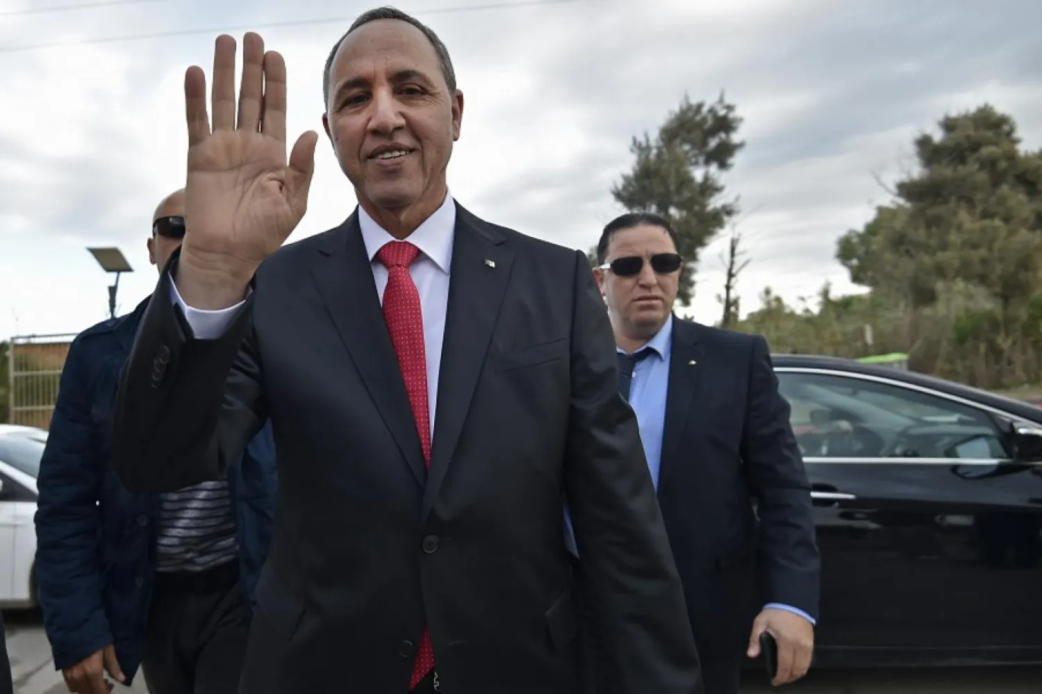 ​Cezayir eski Kültür Bakanı ve cumhurbaşkanı adayı İzzeddin Meyhubi’nin 12 Aralık’taki fotoğrafı (AFP)