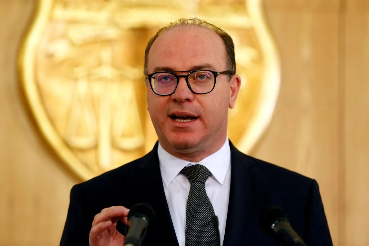 FILE PHOTO: Tunisian PM Elyess Fakhfakh speaks during a news conference in Tunis, Tunisia January 24, 2020.REUTERS/Zoubeir Souissi/File Photo