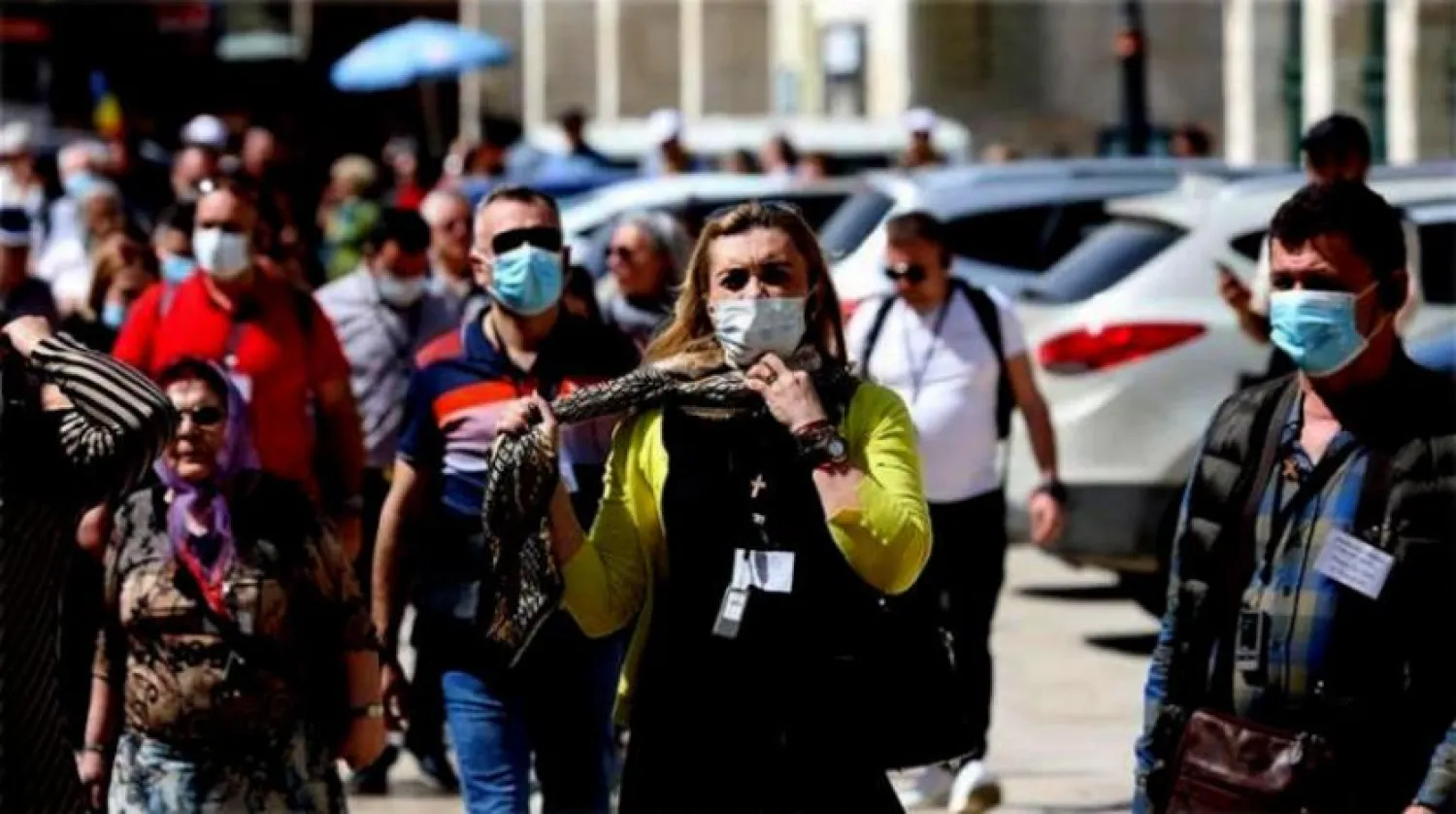 İngiltere’de koronavirüs kaynaklı ölümler artıyor