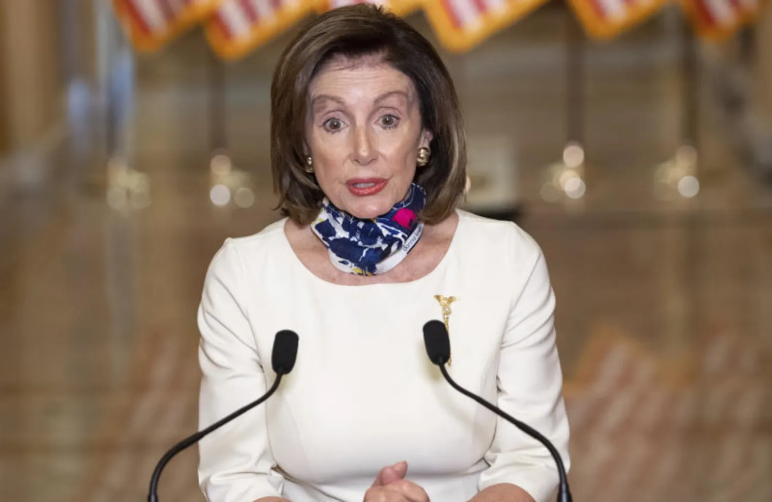 رئيسة مجلس النواب الأميركي نانسي بيلوسي تتحدث عن مشروع القانون الجديد (أ.ب)