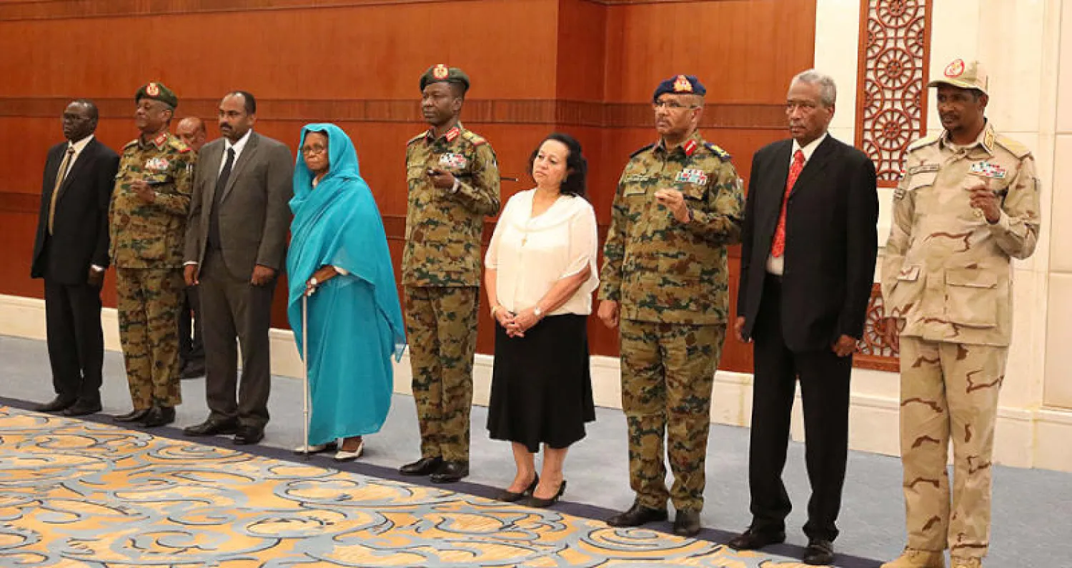الخرطوم: اتصالات مكثفة لتلافي أزمة  بين المدنيين والعسكريين