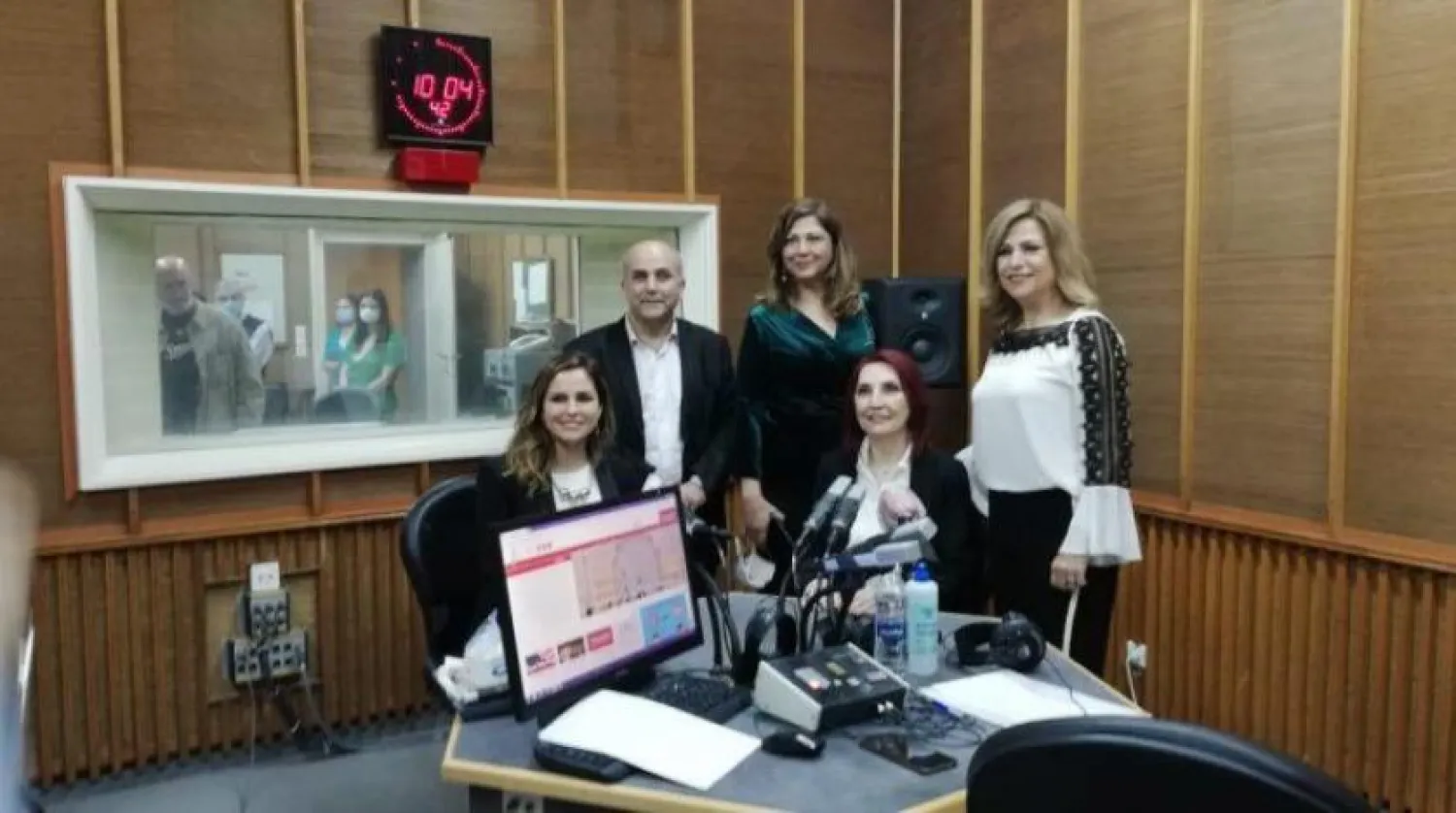 Lübnan radyosunda Nevvar Mevlevi (Ulusal Haber Ajansı)