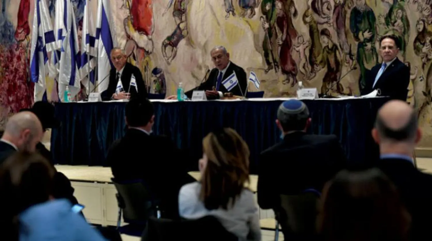 Netanyahu ve Gantz Pazar akşamı ilk kabine toplantısını gerçekleştirdi (DPA)