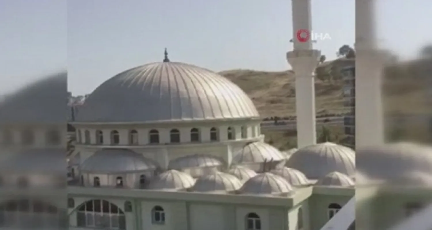 Cami hoparlörlerinden müzik yayınına ilişkin paylaşımlar yapan Banu Özdemir tutuklandı