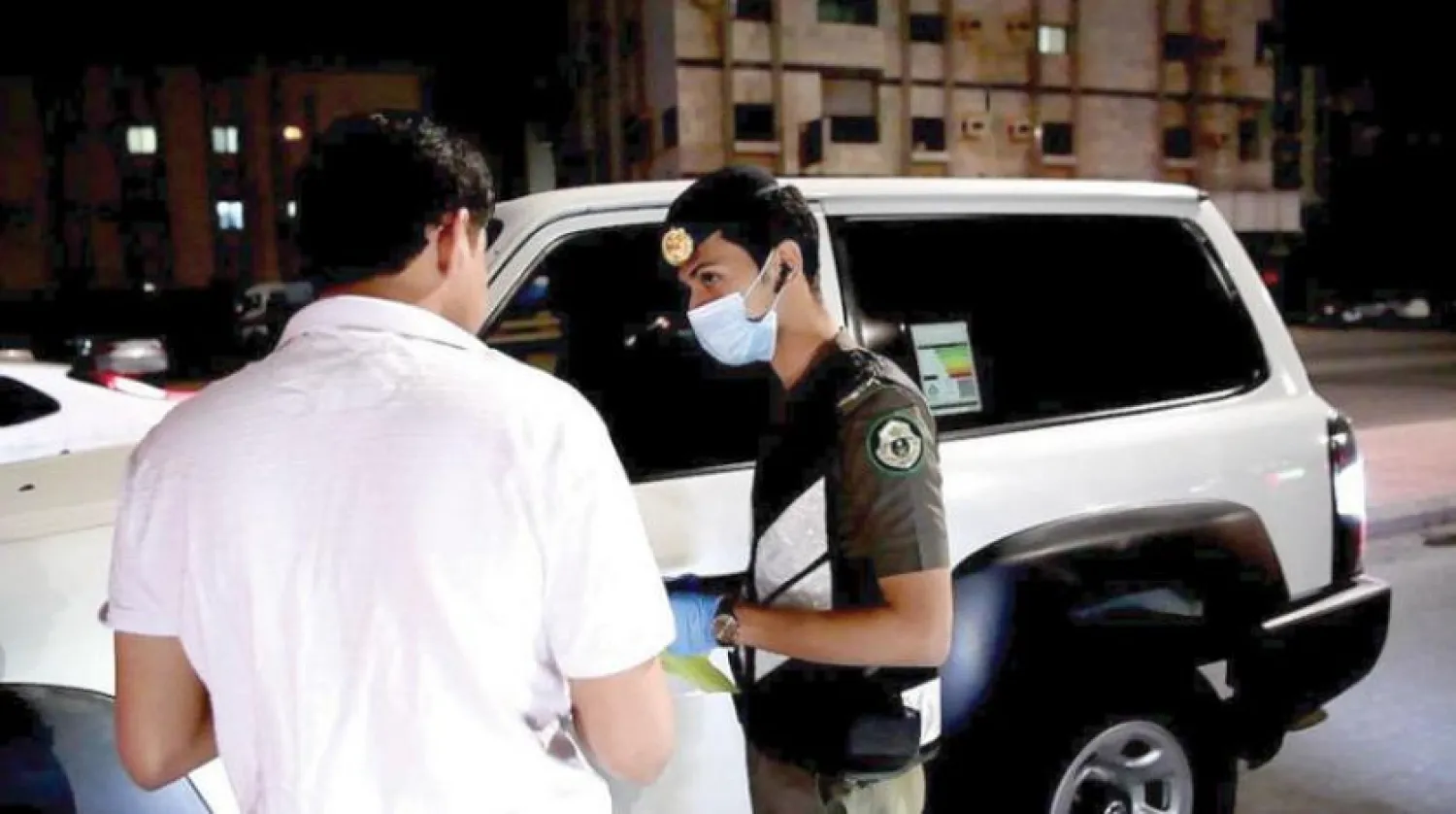 تلاش نیروهای امنیتی برای اجرای منع آمد و شد (واس)