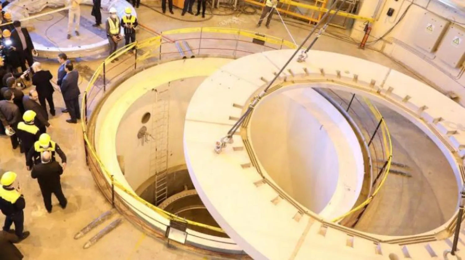 Basın mensuplarının İran’daki Arak Ağır Su Reaktörü'ne ziyaretinden (Reuters-Arşiv)