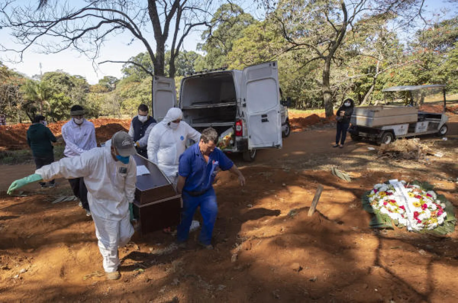 بلغ إجمالي حالات الوفاة الناجمة عن الإصابة بالفيروس في البرازيل 26754 حالة (ا.ب)