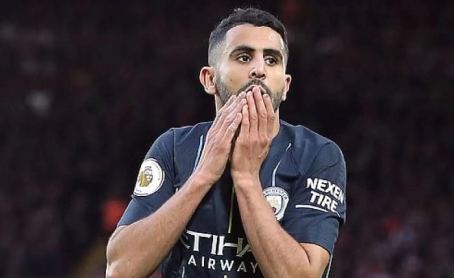 رياض محرز نجم مانشستر سيتي الإنجليزى (أ.ب)