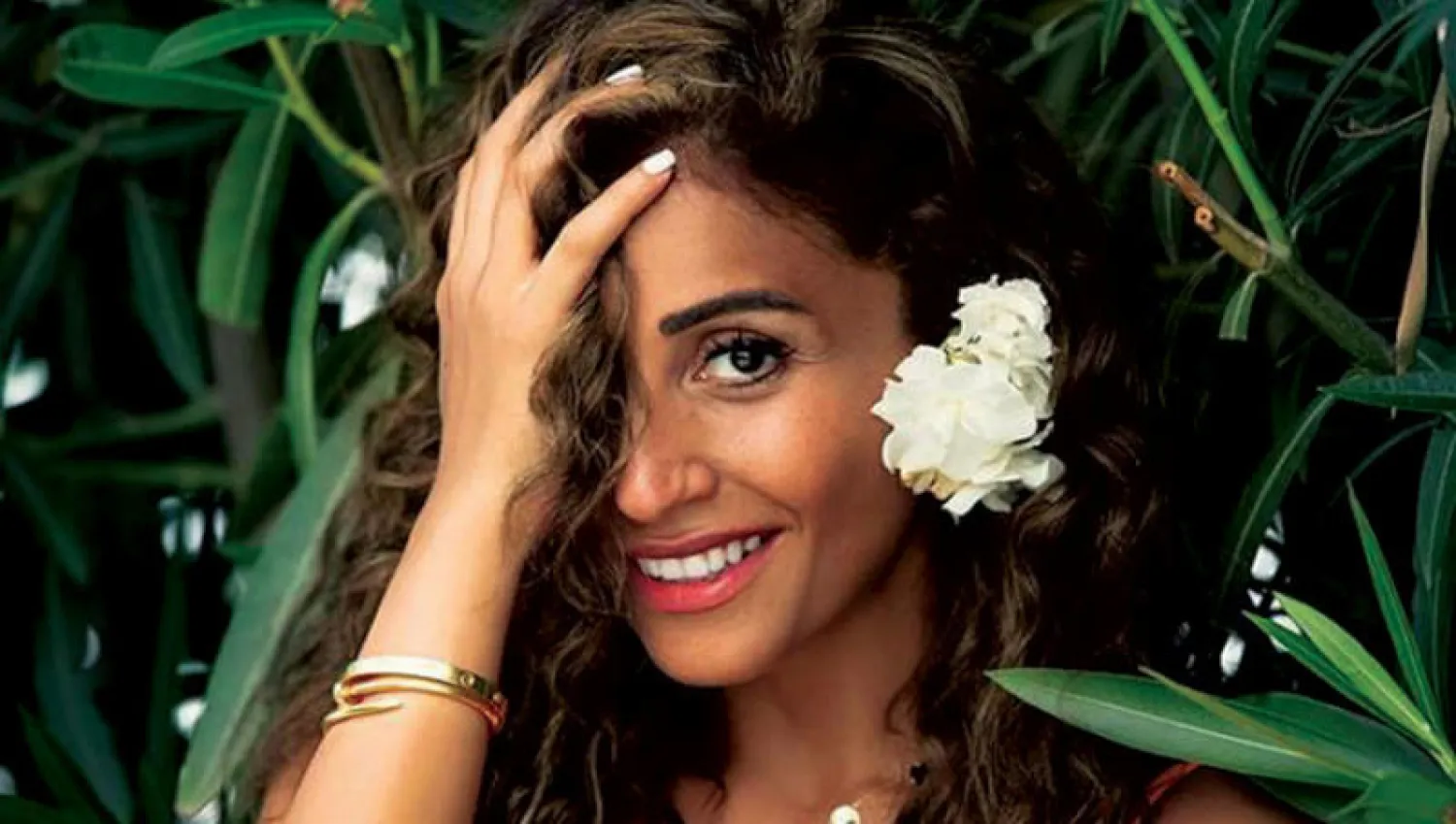 فريق عمل تصوير مسلسل «البرنس» 



 الفنانة المصرية دينا الشربيني