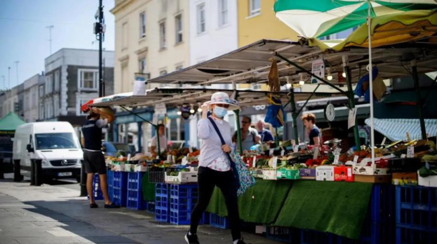 Londra’daki bir semt pazarı (AFP)