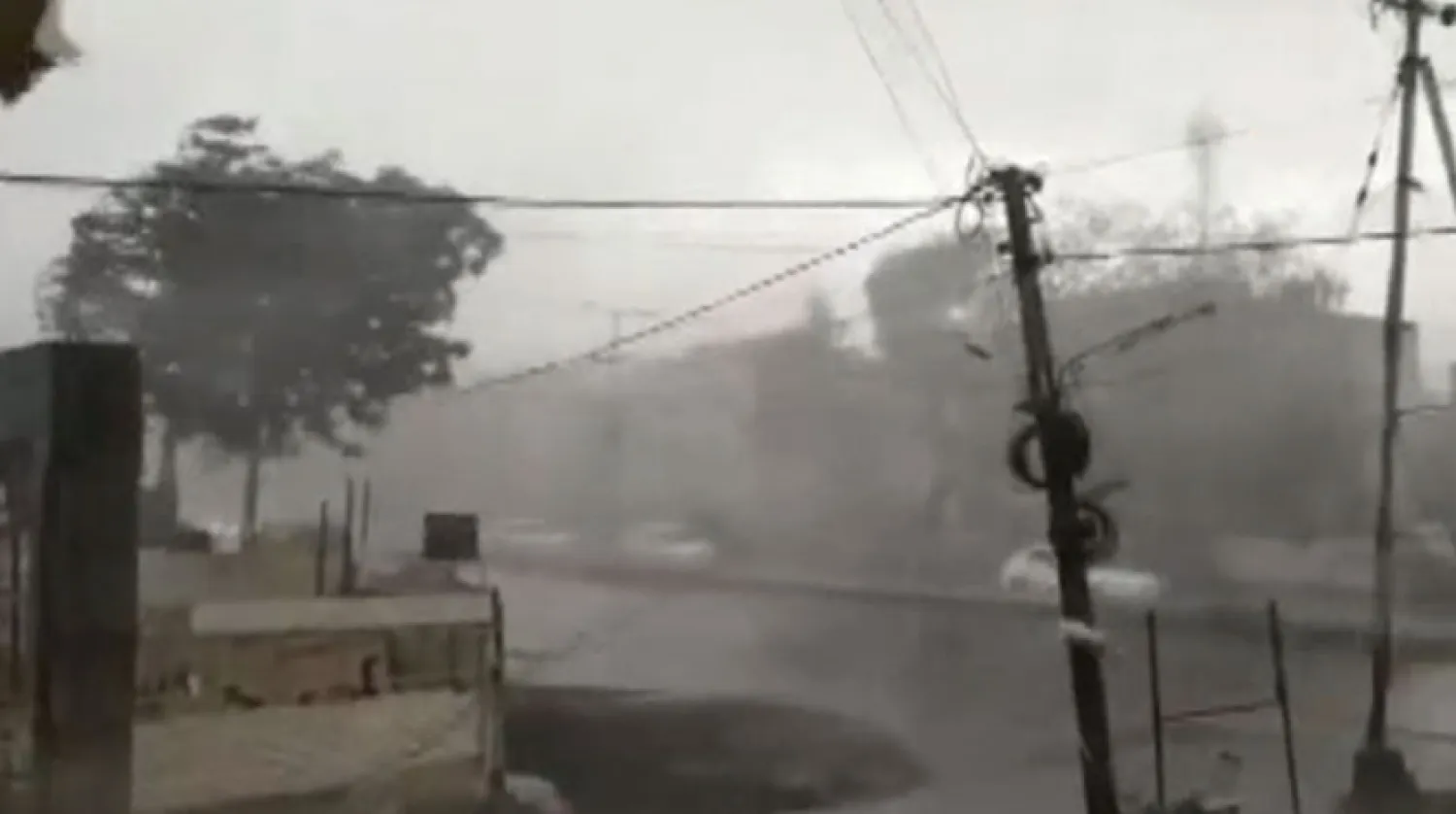 Nisarga Kasırgası Hindistan’da etkili olmaya başladı