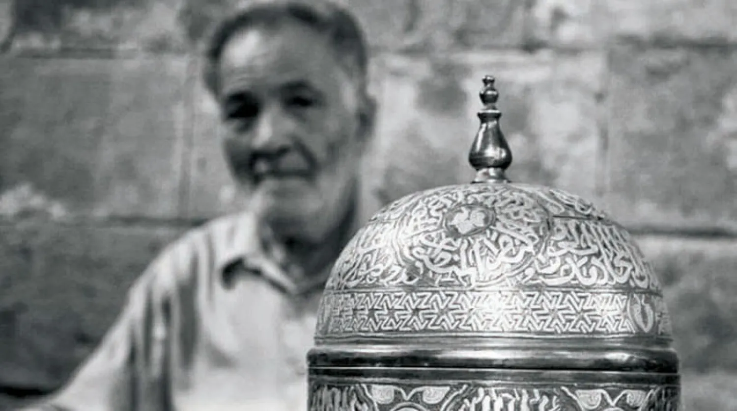 خبراء الحرف اليدوية يحافظون على تراث أجدادهم عبر ورش تعليم افتراضية