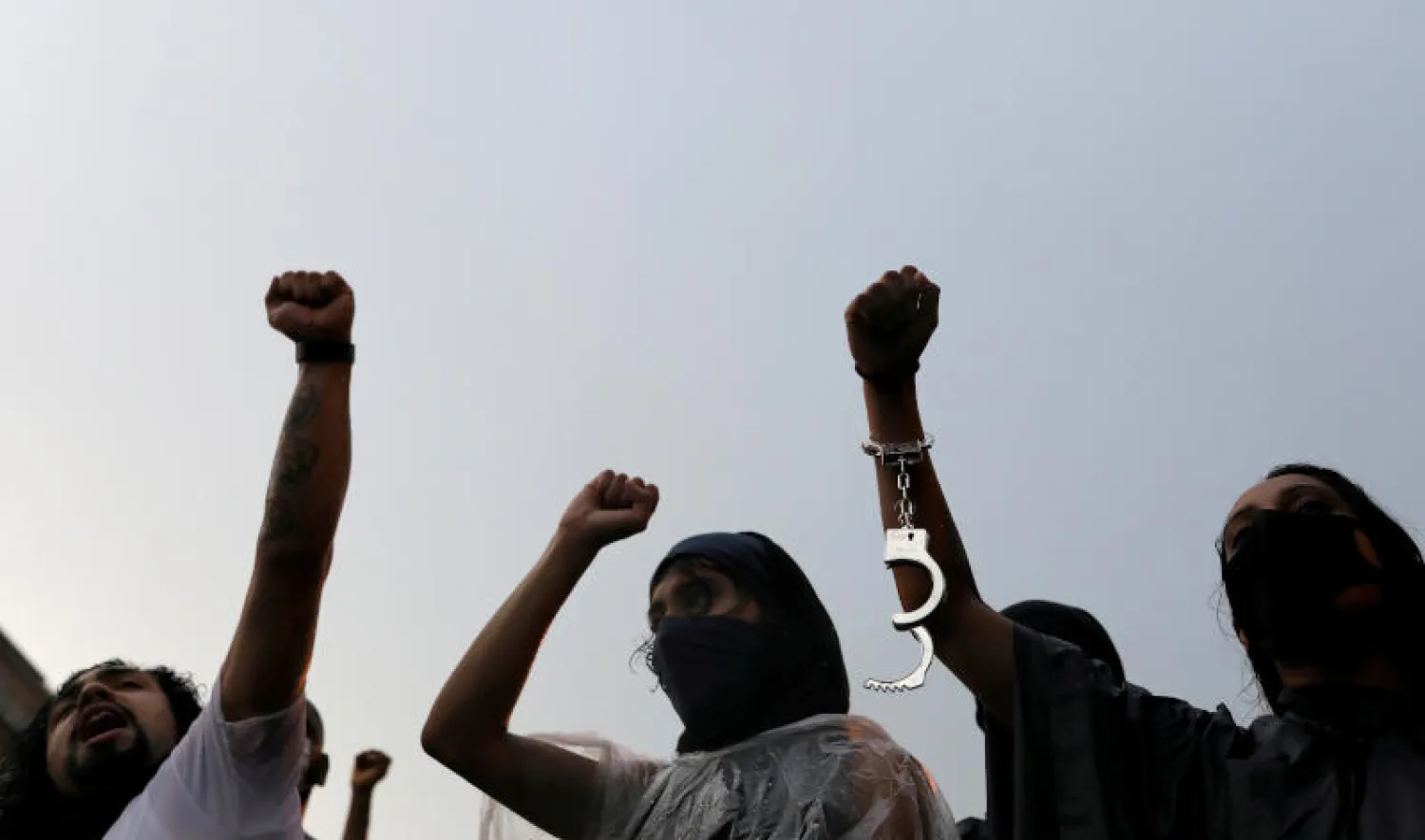 جانب من تظاهرة ضد مقتل جورج فلويد في واشنطن (رويترز)